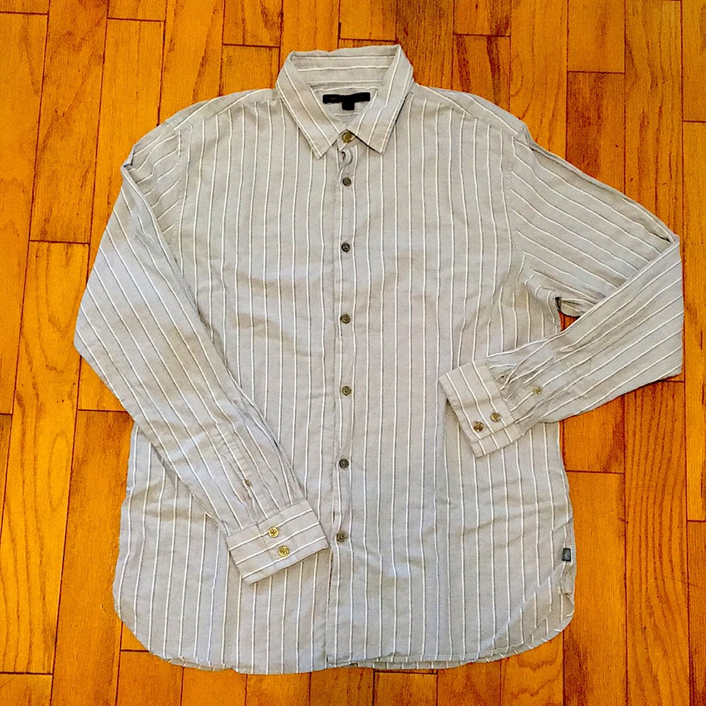 Excellent John Varvatos Men’s Large Button Shirt!
